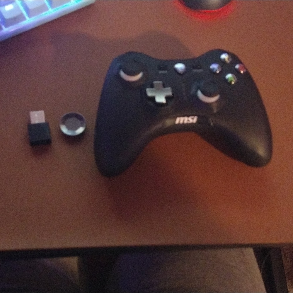 MSI force gc30 v2 controller - Picture 2 of 2